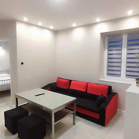 Apartamenty Tuwima Пеховице Экстерьер фото